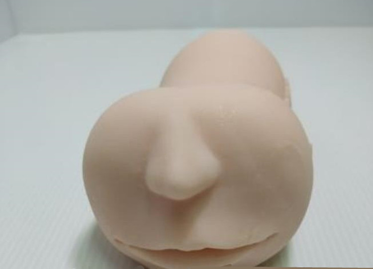 精细口腔结构:牙齿、舌头、喉咙