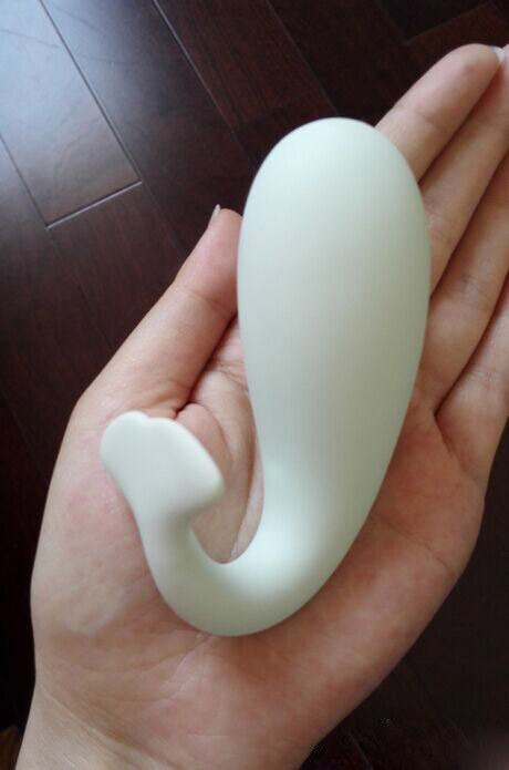 打开盒子,小鲸鱼现身