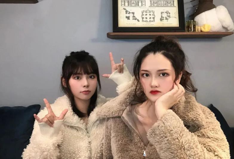 对话 @真的要有光 情趣用品测评师采访实录：玩具、身体与男性焦虑