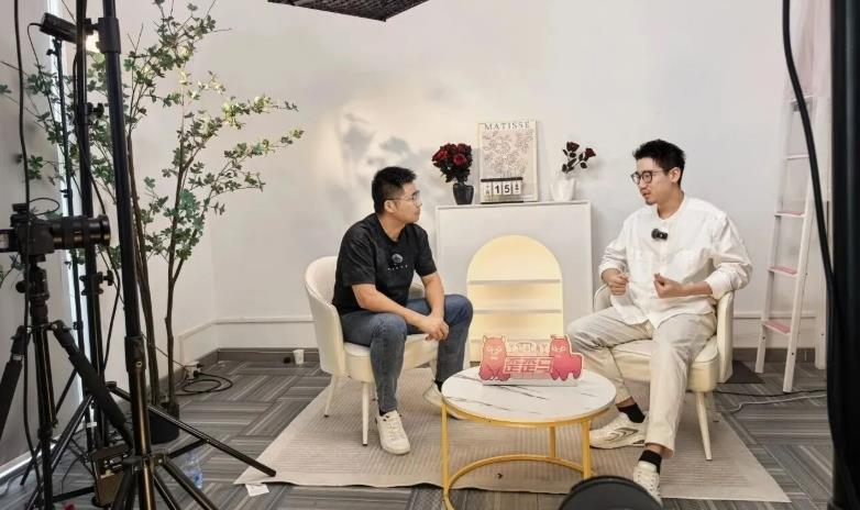 用 2 万块闯出一片天：歪歪马创始人聂明的七年创业路