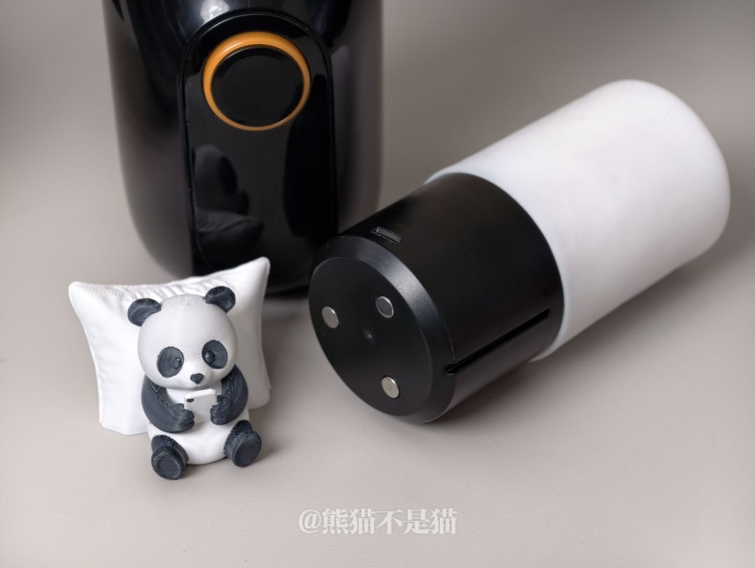 关注熊猫公众号的二维码卡片