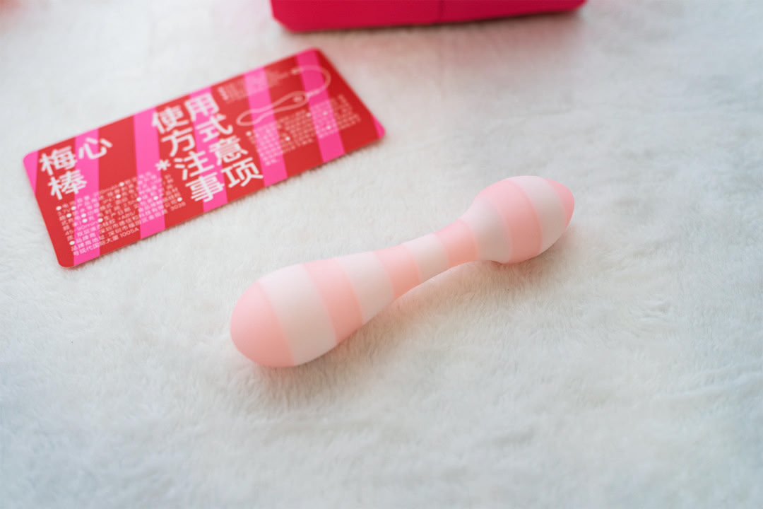 梅心棒特写:表面医用级硅胶材质细节
