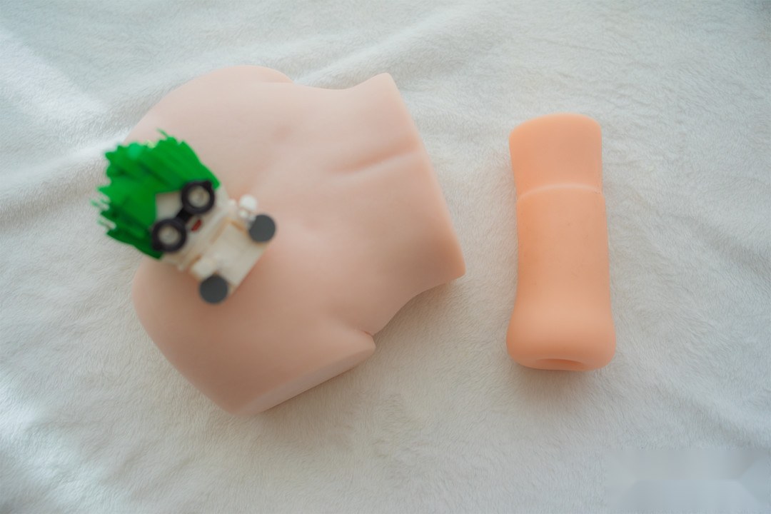 双手持握产品